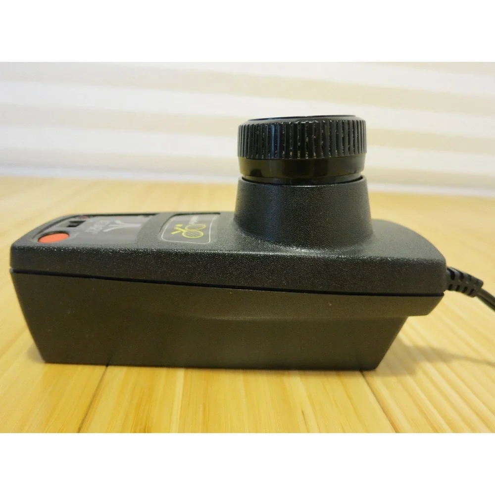 Atari Paddle Plug N Play 13 TV Games 2004 Jakks Pacific - Picture 3 of 7